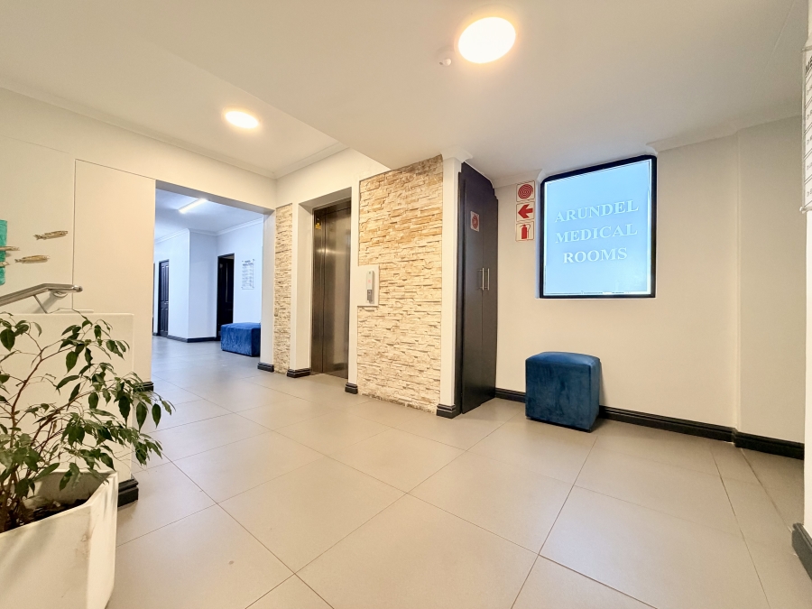 Commercial Property for Sale in Westcliff Western Cape